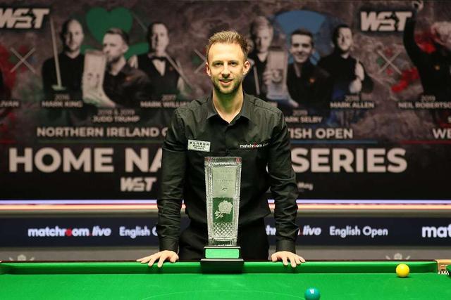 是中后卫小 是中后卫小